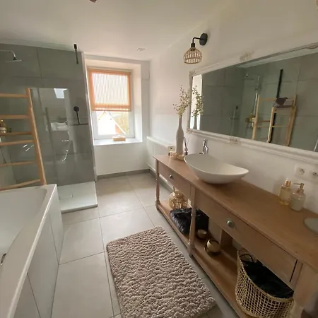 홈스테이 Au Saut Du Train