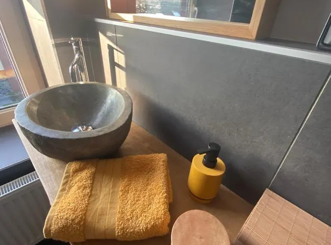 Au Saut Du Train Kwatera prywatna