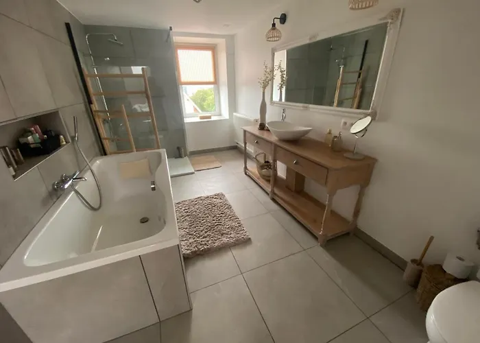 Au Saut Du Train Kwatera prywatna